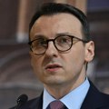 "Vučić pokazao kako se beskompromisno brane interesi Srbije" Petković o govoru predsednika Srbije na sednici Saveta…