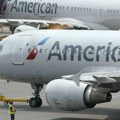 Amerikan erlajns nudi povećanje plata za 17 odsto stjuardesama koje prete štrajkom