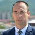 Igor Simić stigao na saslušanje u policijsku stanicu u Severnoj Mitrovici