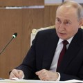 Putin o raketi orešnik: “Snaga masovnog udara uporediva sa nuklearnim oružjem”