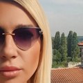 Jovana Jeremić posetila svetinju: Voditeljka se slikala ispred crkve: "Moja si zaštitnica od rođenja, mi smo posebna priča"