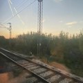 Лопови покушали крађу на брзој прузи, запалили оптички кабл и угрозили безбедност возова