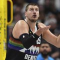 Nikola Jokić se pridružio timu povređenih igrača u 2025.