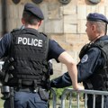 Maskirani napadači vukli Srpkinju po zemlji, deca gledala i vrištala: Oružana pljačka u Orahovcu