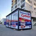 STANARI "SMOLVILA" PODNELI PRIJAVU: Komunalnoj inspekciji i policiji dat rok do srede da uklone štandove SNS-a!