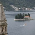 Crna Gora pristala na jedan od hrvatskih uslova: Menja se ime bazena u Kotoru