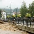 Snažno nevreme pogodilo Sloveniju, troje ljudi stradalo u poplavama