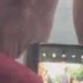 Užas! Manijak u Beogradu snima decu... Jeziva scena na autobuskoj stanici, narod kipti od gneva! (video)