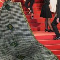 Crveni tepih sa Kanskog festivala prodaje se za evro po kilogramu