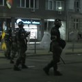 AP: Tenzije u Srbiji porasle od subote, Vučić pojačava pritisak u nameri da suzbije proteste