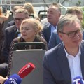 Vučić obilazi novu deonicu autoputa Pakovraće-Požega koja se danas svečano otvara