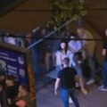 (VIDEO) Nova.rs: Policija muči studentkinju tokom akcije ispred Pravnog fakulteta