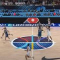 Trenutak koji je prelomio meč: Uz zvuk sirene pogodio ludu trojku sa svoje polovine i bacio u očaj Dončića i ekipu! Od ovoga…