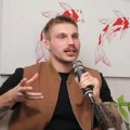 "Ljubomoran sam na Srbiju" Šok-izjava hrvatskog voditelja usred podkasta: Kad je ovo izgovorio, svi ostali u šoku (video)