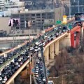 (Foto) Popodnevni kolaps na mostovima i čak 6 sudara: Kilometarske kolone širom Beograda
