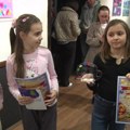 Izložba radova polaznika Škole Raskršća Art u Galeriji Doma omladine