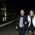 Dubravka i Damir Handanović stigli na proslavu kod Ace Sofronijevića: Ministarka u crnoj haljini, kompozitor u teget odelu…