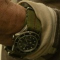Roleks od 10.000 $ na ruci Breda Pita postao simbol filma – iza svega stoji priča o elitnim vojnim operacijama