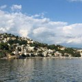 Maloletnik iz Beograda uhapšen u Herceg Novom zbog pokušaja ubistva