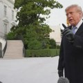 Uprkos nalogu suda, Tramp i dalje ne dozvoljava novinarima CNN-a, MS NOW i Politika da uđu u Belu kuću