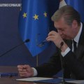 Aleksandar Vučić podneo ostavku: „Do kraja decembra imaćemo prvi krug predsedničkih izbora“