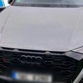 Ovo je ukradeni auto vredan 65.000 evra koji je vozila Tamara Zvicer Kada ju je zautavila policija, utvrdili da za vozilom…