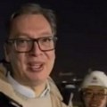 Vučić posle posete radnicima: Sa sendviča smo prešli na pljeskavice (video)