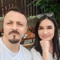 Posle otmice uživa u životu punim plućima: Supruga Daniela Kajmakoskog objavila selfi sa pevačem: Ne skida osmeh sa lica…