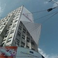 BLOG UŽIVO Počinje uklanjanje banera "Srbija pobeđuje" sa Palate Albanija, stigli alpinisti VIDEO