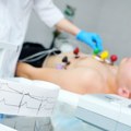(Foto) Na oglasnoj tabli doma zdravlja osvanula neobična poruka za pacijente, poručili im šta nije razlog dolaska kod lekara