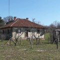 Javni pozivi za rešavanje stambenih potreba izbeglica