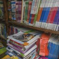 Počela raspodela besplatnih udžbenika za oko 96.000 đaka