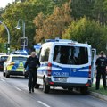 (Foto) Nastavnik video kako Anu (18) ubadaju u školskom dvorištu, pa oboje završili mrtvi! Neviđena tragedija, drugi učenici…