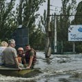 Evakuisano gotovo 5.900 ljudi iz zona poplavljenih posle razaranja brane u Ukrajini