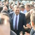 Dodika dočekala velika grupa građana ispred Suda Bosne i Hercegovine
