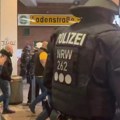 Uhapšeni srpski navijači pušteni na slobodu: Sada Nemci traže da im se zabrani ulazak na stadion!