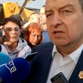 Vučević, Dačić i gradonačelnik Đurić stigli na mesto nesreće na železničkoj stanici