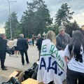 "Marš na Drinu" u Loznici, maratonci nastavljaju put ka Briselu iz Strazbura