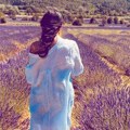 Elena Karaman prodala vilu za 2,9 miliona € pa kupila velelepno imanje! Šuma, bazen, skulpture, kristalni luteri, bazen...