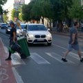 Nastradao dok je na štakama prelazio pešački prelaz