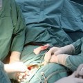 Muškarci bi da dodaju centimetre, a žene da ih smanje! Novi trend u estetskoj hirurgiji: Bolni zahvati samo kako bi postali…