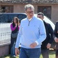 Put do svake kuće kao prioritet: Vučić u Smederevskoj Palanci najavio hitne radove u selima i objasnio gde zapinje sa Svetskom…