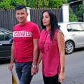 Ona je njemu kupila zube, a on njoj silikone. Voditelj uživao u braku sa 25 godina mlađom, pa sve puklo zbog ovoga: "Nije…