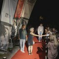 Treće večeri Filmskog festivala u Nišu prikazana najtraženija ostvarenja, građani se upoznavali sa glumcima na crvenom tepihu…