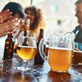 Ovde se uz pivo živi, druži, posluje: Tradicija koja je postala zaštitni znak jednog od najposećenijih gradova