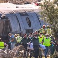 (Foto/video) Najmanje 46 poginulih u sudaru vozova u Španiji: Sumnja se na grešku radnika