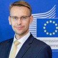 Peter Stano o sutrašnjem boravku Vučića i Kurtija u Briselu: Bezuslovan povratak dijalogu i obavezama