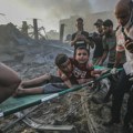 Izrael i Palestinci: Izrael nastavlja sa bombardovanjem Gaze, tenzije na granici sa Libanom rastu, dok Amerika napada Hute u…
