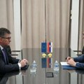 Predsednik Vučić se sastao sa Miroslavom Lajčakom u Njujorku: Razgovarali o situaciji na KiM i o tome šta treba da se…