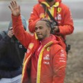 Kakav start u ferariju: Hamilton na pol poziciji u sprint trci u Šangaju